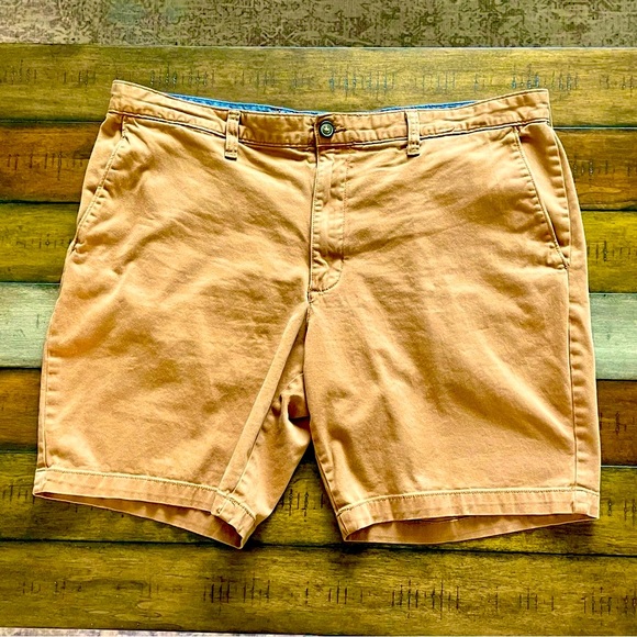 Flat Front Shorts Size 40 - Picture 7 of 8